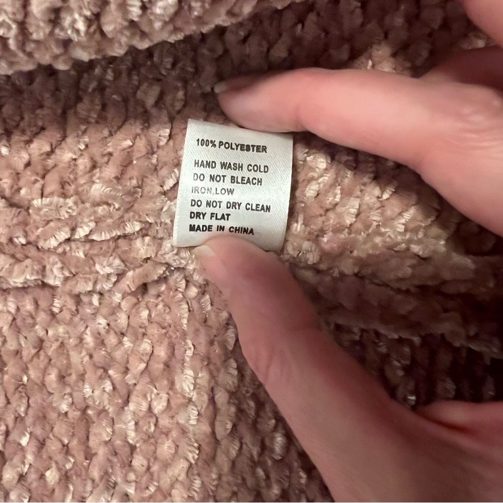POL Chunky Knit Sweater in Blush - Picture 7 of 7